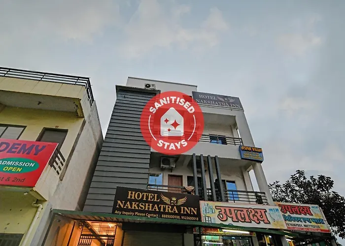 Collection O 84499 Hotel Nakshatra Inn