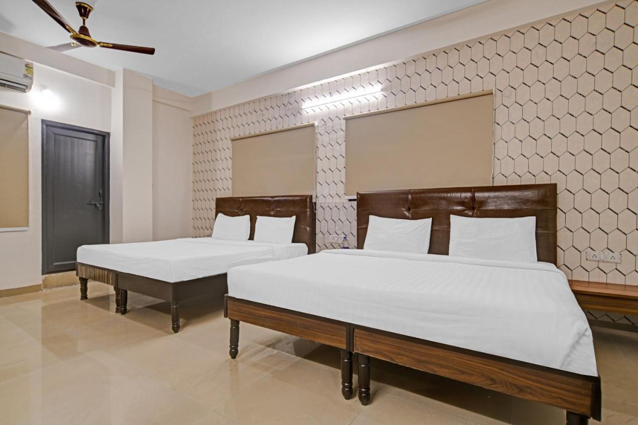 Collection O 84499 Nakshatra Hotel